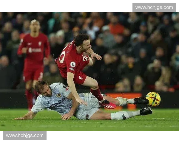 禁区摆渡背后的战术奥秘与进攻防守全面解析